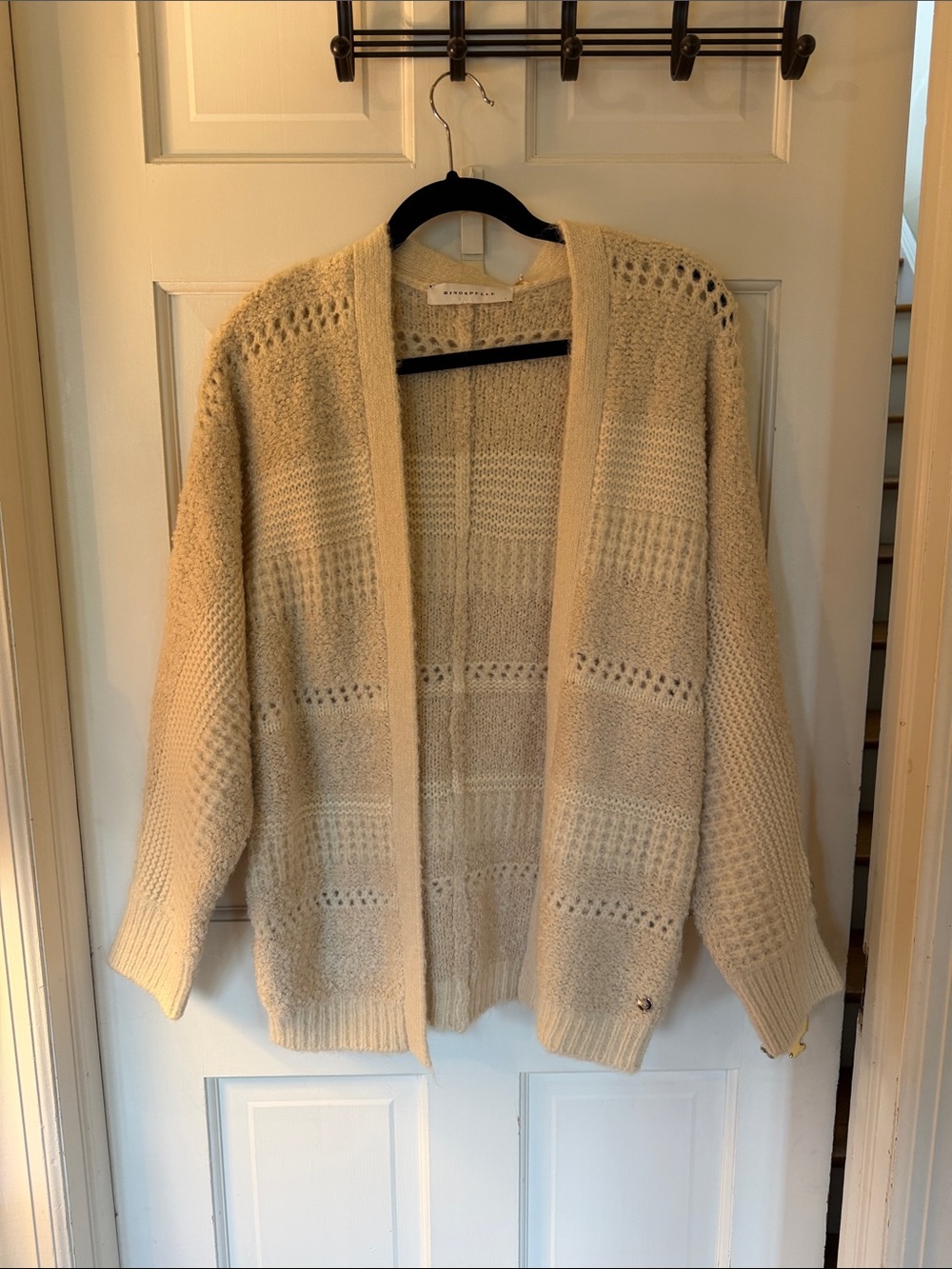 Open-Front Cream Knit Cardigan with Textured Stitching